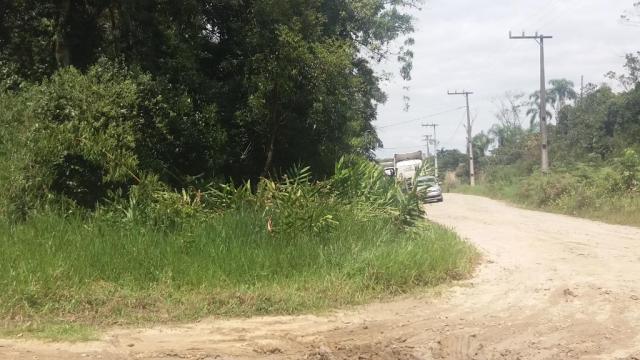 Ótimo terreno de 38,40 x 24 total 921,60 m2 em itapoá na área retro portuária, com infra e - Foto 2