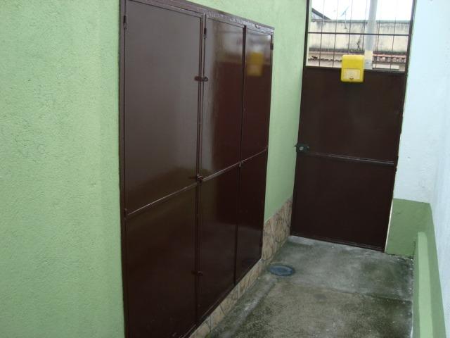 Kitinetes ótima localização e muito familiar - Foto 9