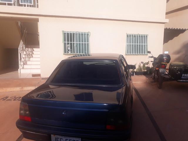 Vende-se ou troca monza duas portas - Foto 4