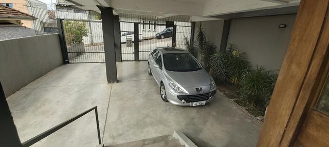 Lindo Apartamento dois dormitórios com duas vagas na garagem - Foto 2