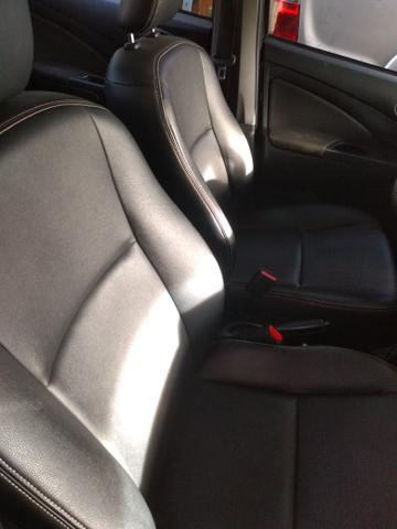 Etios xls 2015 1.5 - Foto 3