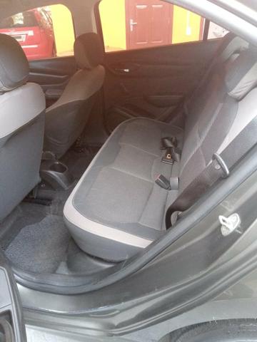 Vendo um gm/ prisma 1.0 lt completo 65km 2014/2015 - Foto 7
