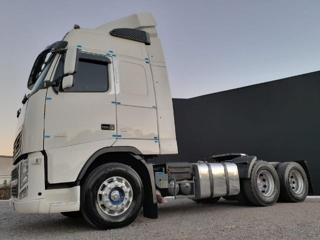 Volvo Fh 460 Trucado 6x2 Teto alto único Dono - Foto 2