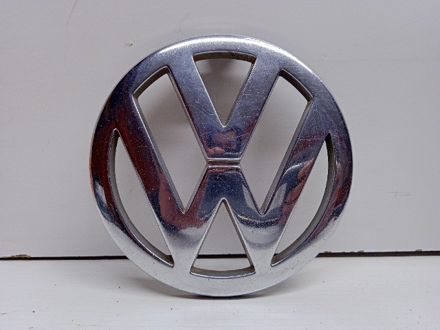1044 Emblema Vw Grade Dianteira Gol Parati Saveiro Fox G4 - Foto 2