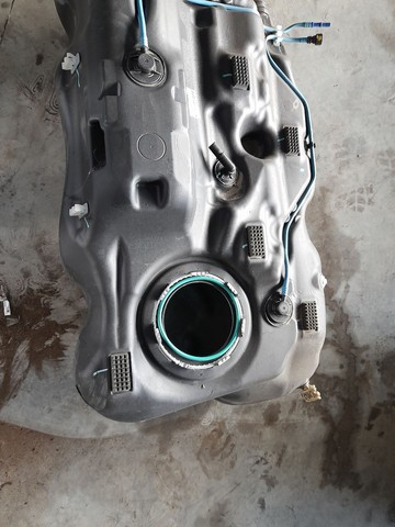 Tanque de combustível com gargalo 1.8 2019 Fiat toro  - Foto 3