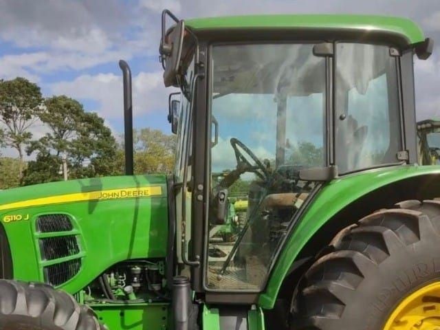 Jhon Deere 6110J