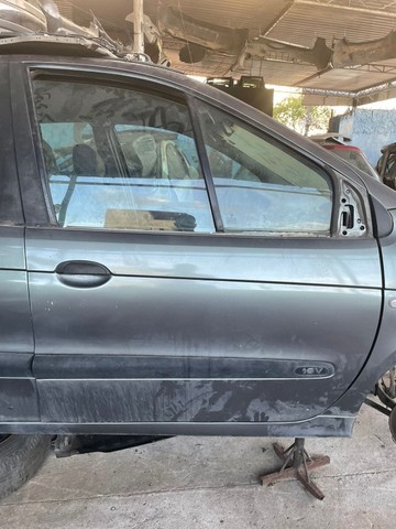 porta dianteira direita renault scenic 