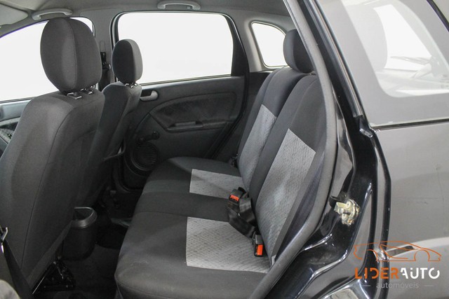 Ford Fiesta Hatch 1.6 (Flex) - Foto 9