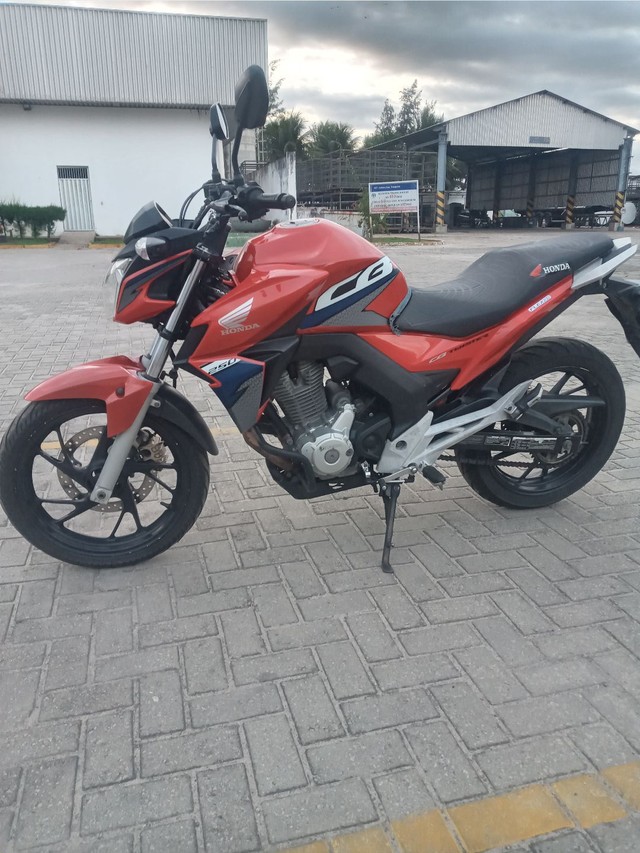 VENDO  CB TWISTER 250F