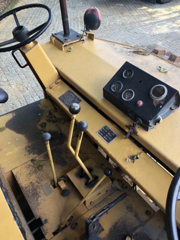 Rolo Compactador Muller VAP 70 900 horas - Foto 3