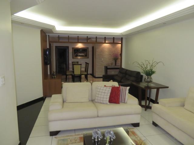 Excelente Casa, 3 quartos, 3 suites, duas cozinhas, mobiliado - Foto 4