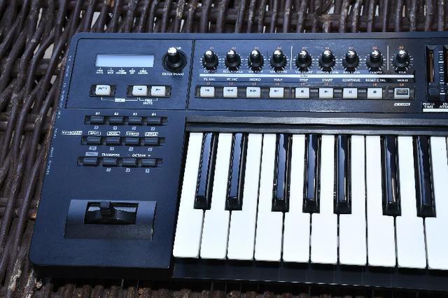Teclado Controlador Roland A800 PRO