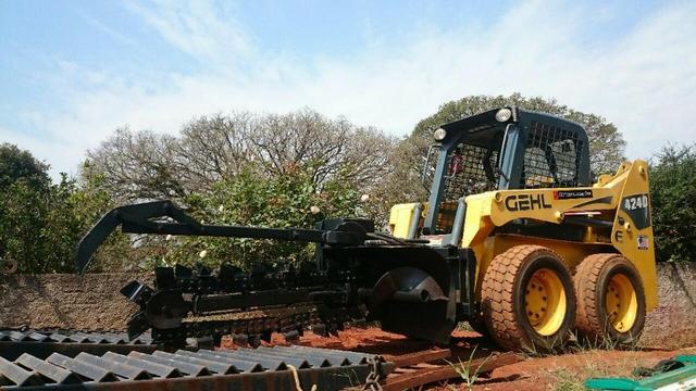 Locação de Bobcat Valetadeira Terra - Foto 6