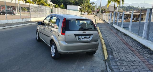 Fiesta Hatch SE 1.0 2014 - Foto 9