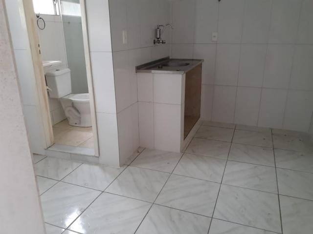 Casa 3 dormitórios para locação em duque de caxias, parque fluminense, 3 dormitórios, 1 ba - Foto 8