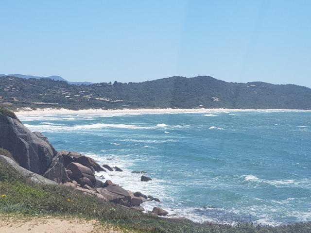 Terreno na Praia do Rosa Imbituba SC para moradia ou pousada próximo ao centro do Rosa - Foto 9