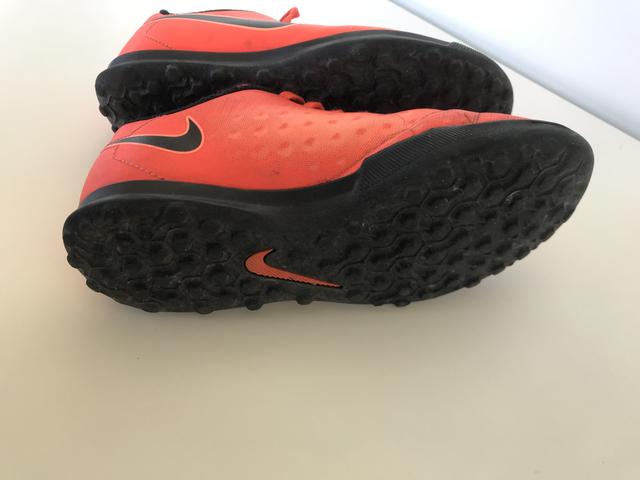 Chuteira Nike infantil