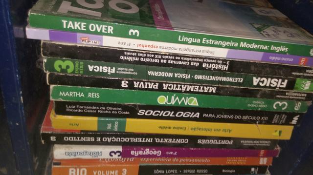 Livros de 3* ano