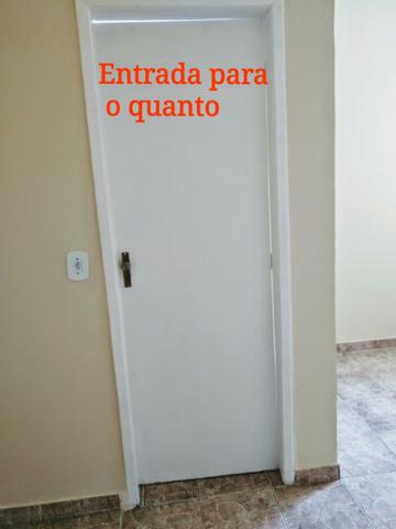 Locação casa na Rua São Januário com sala, quarto, cozinha, banheiro e área de serviço - Foto 4