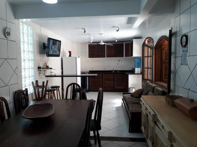 Itapoá/SC - Casa em frente ao mar - Foto 9