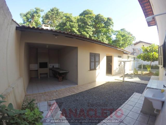 Sobrado com 5 dormitórios | Centro de Piçarras - Foto 3