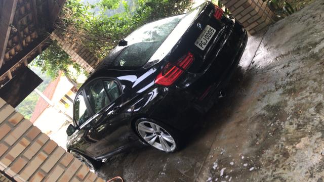 BMW 320i Diferenciada - Foto 2