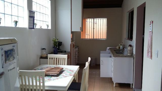No Caputera - Chácara 2040 m² - toda murada- ótima casa - IPTU em dia - Foto 6