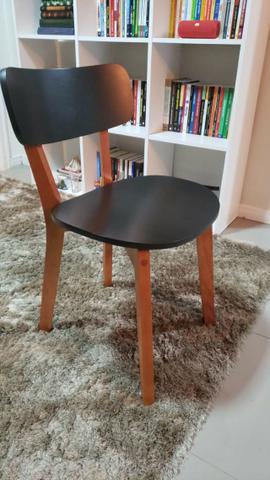 Vendo Cadeira Nozes Preto Hibisco (Tok&Stok) - Foto 2