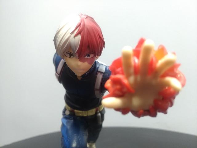 Promo Black Action Figure Boku No Hero Midoriya, Bakugo e Todoroki - Foto 5