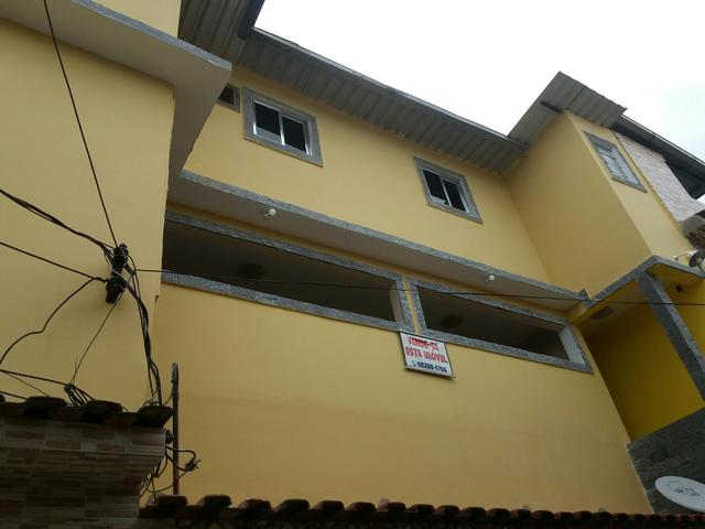 Vende - se um prédio composto por 5 casas - Foto 9