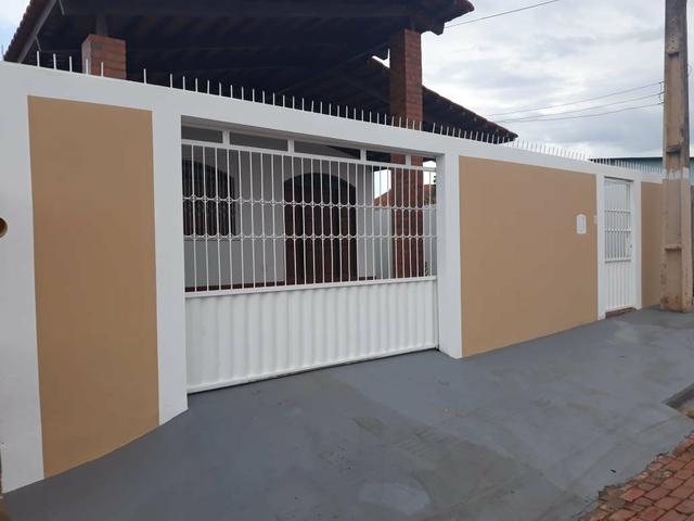 Excelente casa próxima a AABB pronta para Financiar