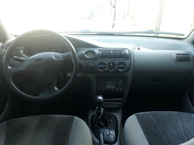 Carro em bom estado de conservação com peneus bons - Foto 4