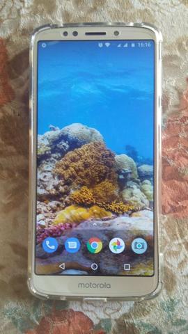 Vende-se celular moto E5 plus 16 HB q ou troca por outro