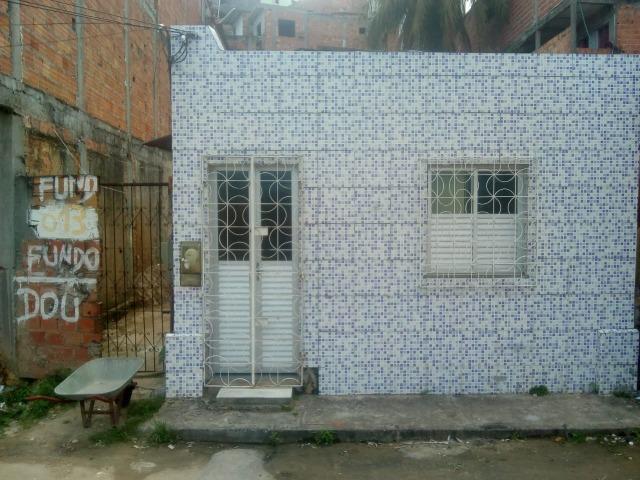 Aluga-se casa em Plataforma, não respondo chat, somente whatsapp