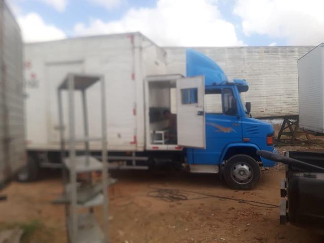 Mudanças e Fretes Adailson C/ Transporte de Passageiros