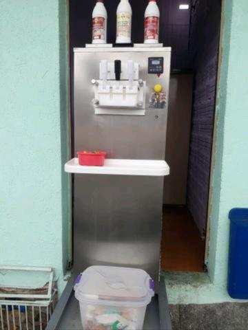 Máquina De Sorvete e Sorvetão De Fibra