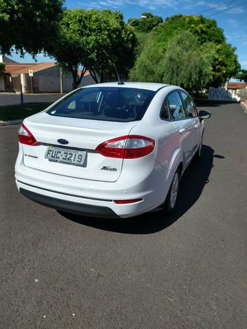 Vende se fiesta se 1.6 completo sedã 2014 whast * - Foto 2