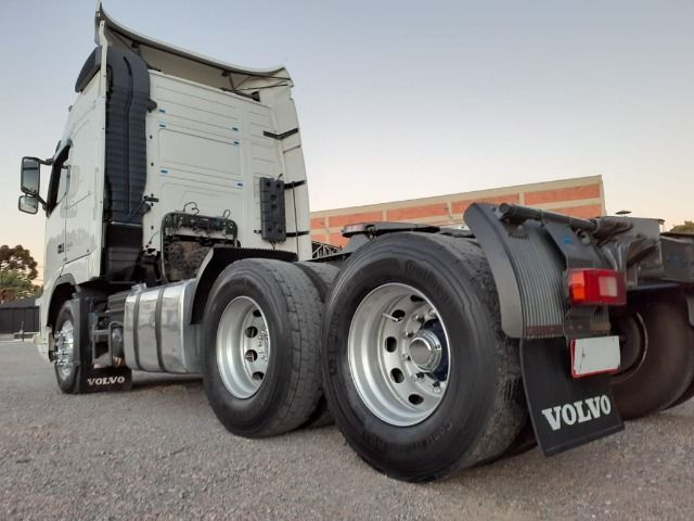 Volvo Fh 460 Trucado 6x2 Teto alto único Dono - Foto 5