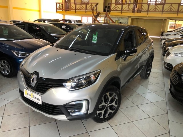 CAPTUR INTENSE 1.6 AUT. CVT PRATA COMPLETA, IMPECAVEL, 21.000 KM!