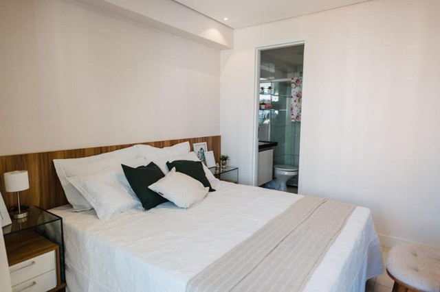 Apartamento com 3 quartos, 2 suítes, 2 vagas, à venda, 78 m² por R$ 869.312 - Guararapes - - Foto 14