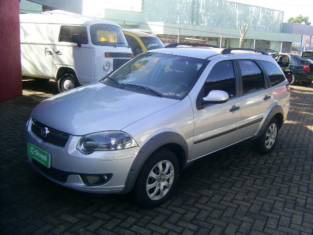Fiat Palio weekend trekking 1.6 flex 4p