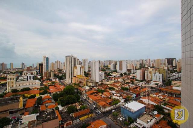 Apartamento para alugar com 3 dormitórios em Centro, Fortaleza cod:47722 - Foto 11