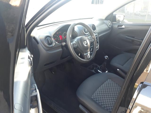 VOLKSWAGEN VOYAGE 2015/2016 1.6 MI COMFORTLINE 8V FLEX 4P MANUAL - Foto 4