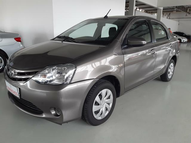 Etios XS 1.5 Flex Automático