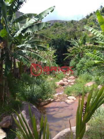 Sítio com terreno de 16.000 m² e cachoeira própria em pessegueiros, teresópolis/rj. - Foto 2