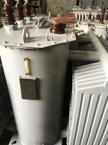 Transformador 750 kVA 380/220 classe 15 kv