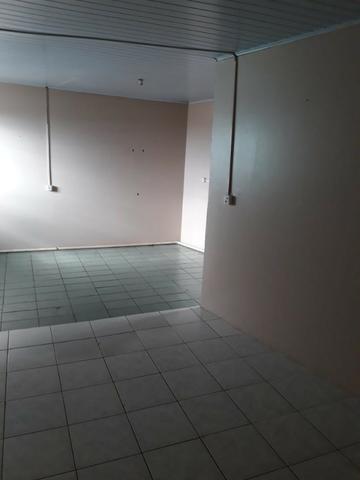 Aluga-se Apto/Kit, Centro Chapecó (Av. Nereu Ramos), próx. à Chevrolet. Ótima Localização - Foto 2