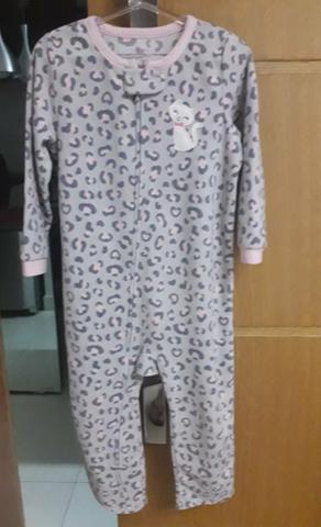 Pijama CARTERS modelo macacão
