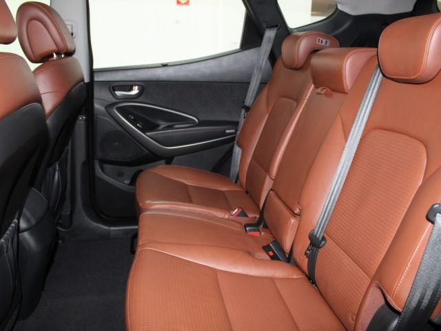 3.3 MPFI 4x4 7 Lugares V6 Aut. To d Linha - Foto 7