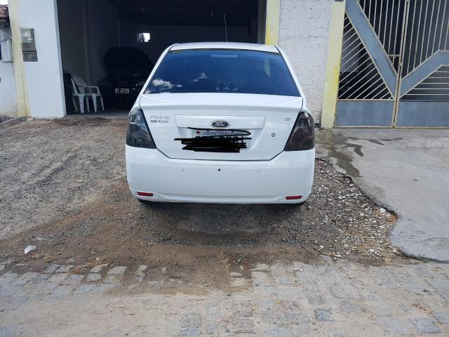 Ford Fiesta - Foto 4